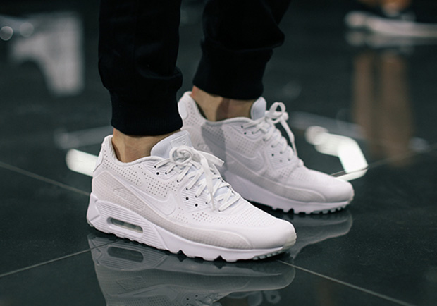 Nike Air Max 90 Ultra Triple White 02