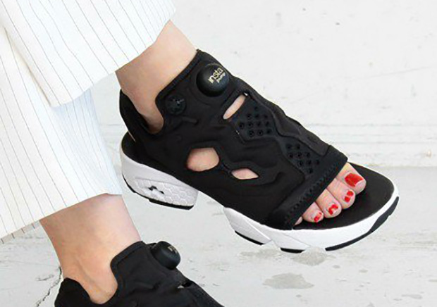 Reebok Instapump Fury Sandal Beauty Youth 01