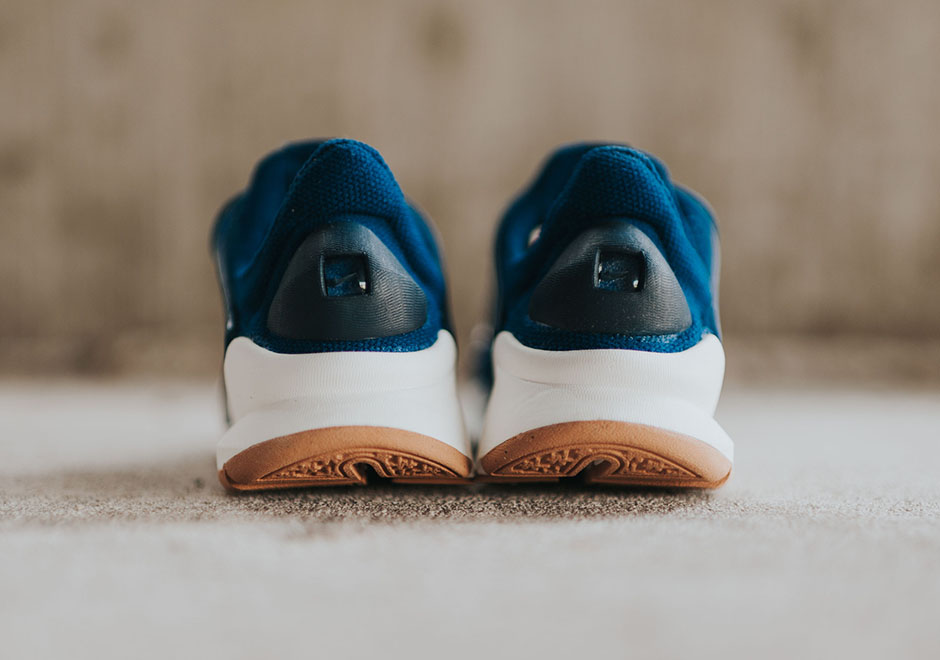 Nike Wmns Sock Dark Coastal Blue Obsidian Gum Sole 7