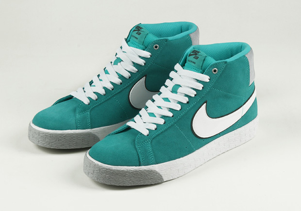 Nike Sb Blazer Hyper Jade 1