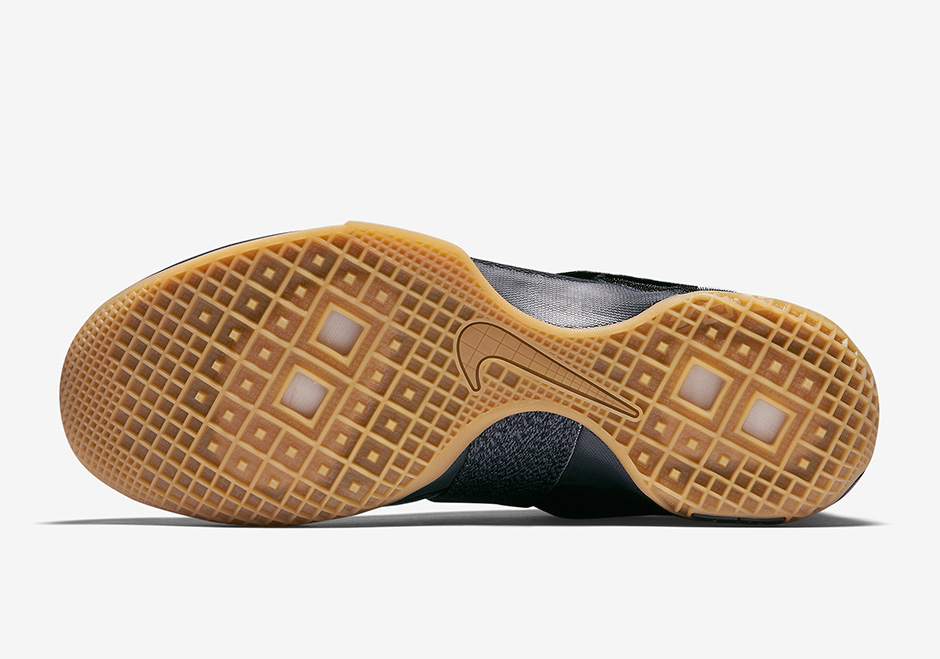 Nike Zoom Lebron Soldier 10 Black Gum Strive For Greatness 06