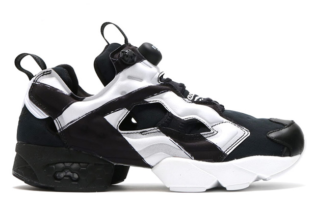 Reebok Instapump Fury Big Logo Black White 01