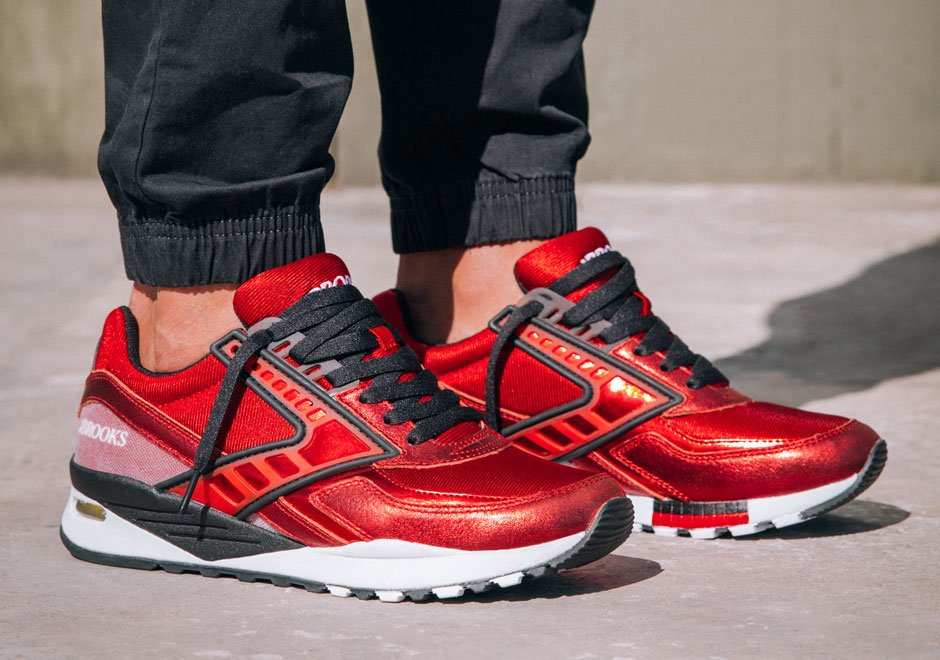 Brooks Heritage Galactic Pack 2