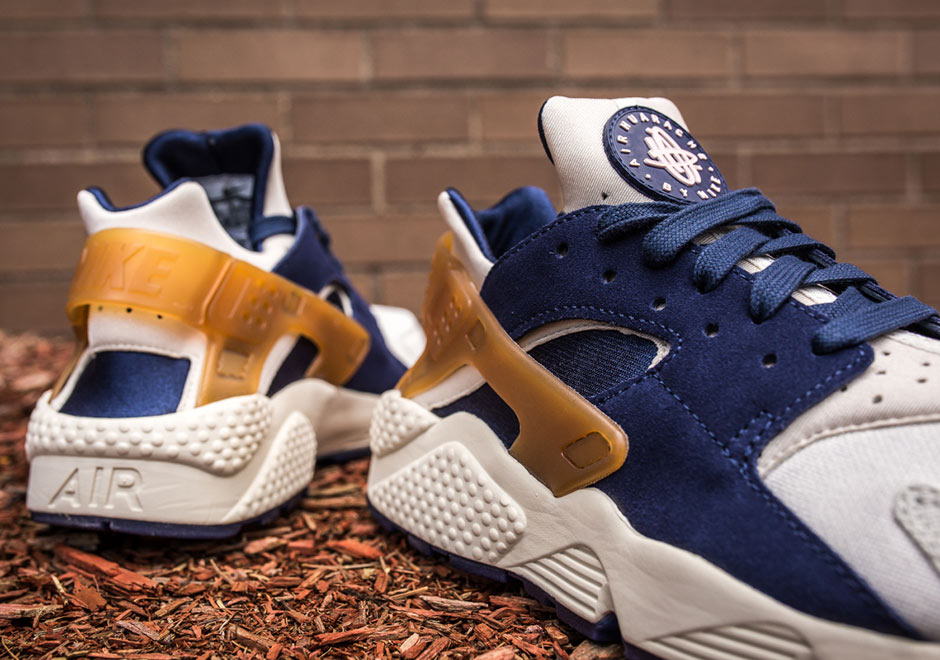 Nike Air Huarache Run Prm Sail Mid Navy Brown 4