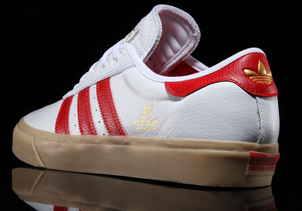 Adidas Adi Ease Universal White Red Black White 7