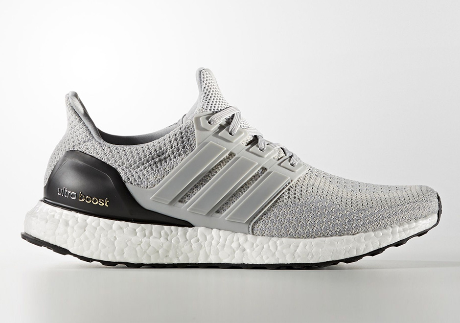 Adidas Ultra Boost Light Onix 01