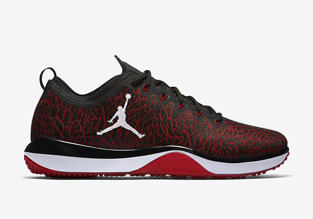 air-jordan-trainer-1-banned-rtw
