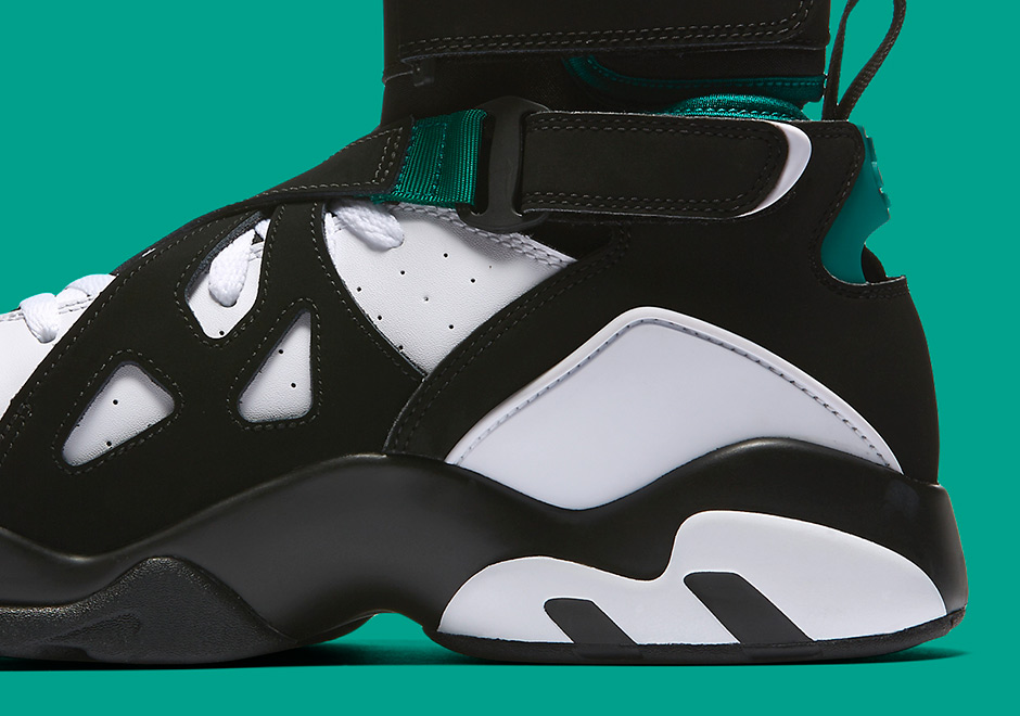 Nike Air Unlimited Retro White Black Emerald 8