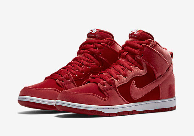 Nike Sb Dunk High Christmas 2016 Release 01