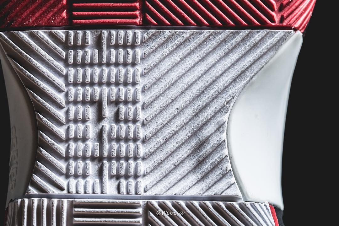 Adidas D Lillard 3 Home Detailed Preview 07