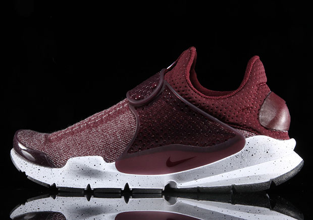 Nike Sock Dart Night Maroon Heather Mesh 2