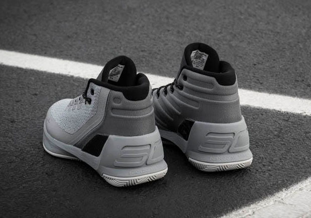 Curry 3 Grey Matter