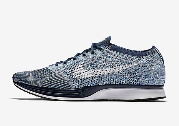 nike-flyknit-racer-indigo-blue-tint-rtw