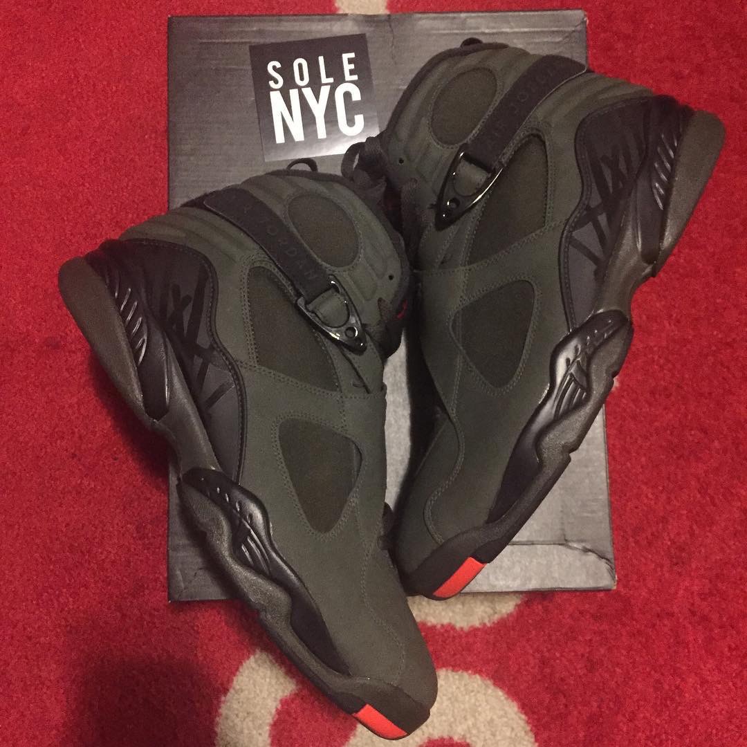 Air Jordan 8 Undftd Sample Preview 01