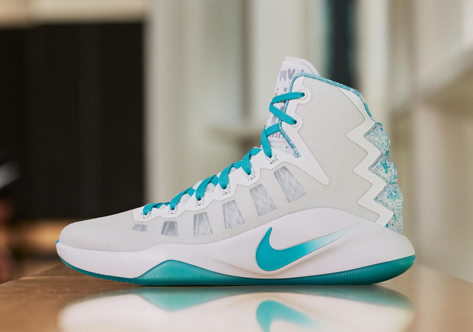 Nike Hyperdunk 2016 Elena Delle Donne Release Date 01
