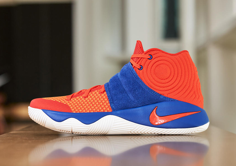 Nike Kyrie 2 "Hardwood Classics" PE