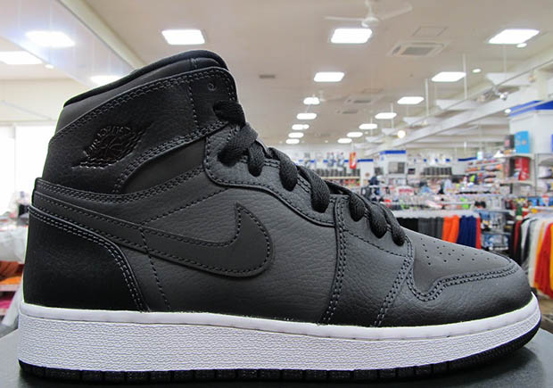 Air Jordan 1 Girls Spring 2017 3