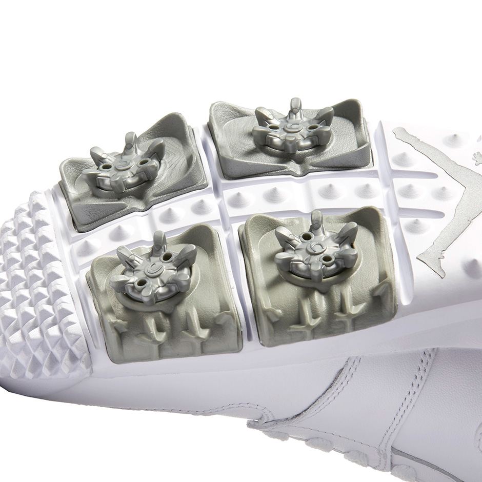 air-jordan-1-golf-shoe-white-metallic-silver-free-cleats-2