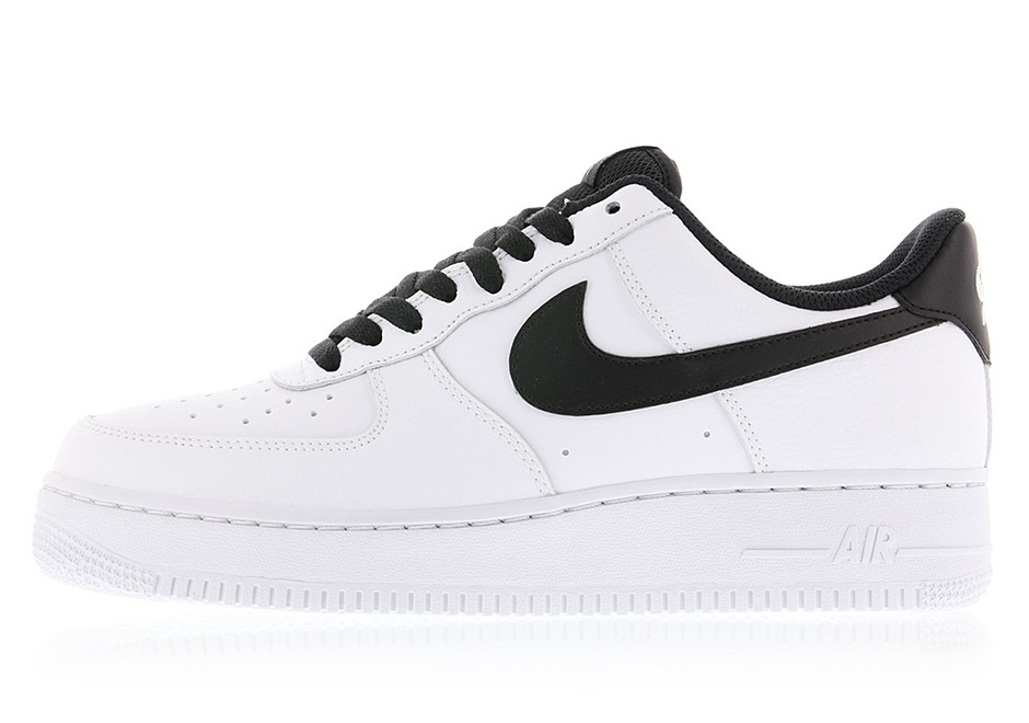 Nike Air Force 1 White Black 2