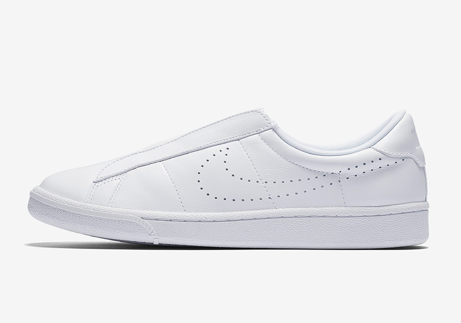 Nike Wmns Tennis Classic Ez White 2