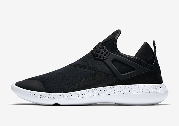 Jordan Ultra Fly 89 Black White Rtw