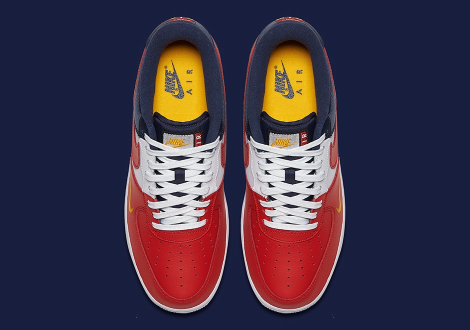 Nike Air Force 1 Low Patriotic Mini Swoosh 04