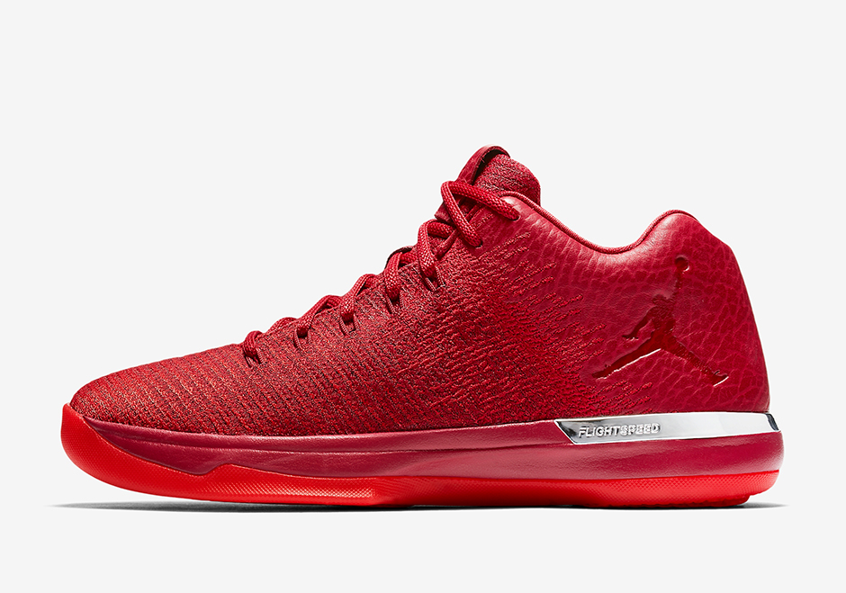 Air Jordan 31 Low University Red 897564 601 02 1