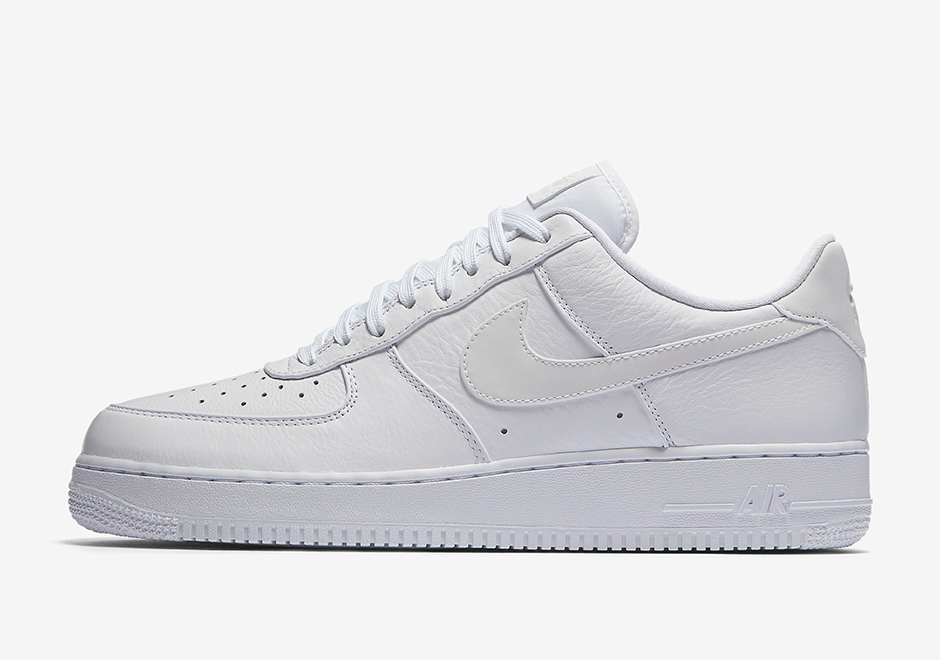 Nike Air Force 1 Low Premium Reflective Swoosh White 905345 100 02