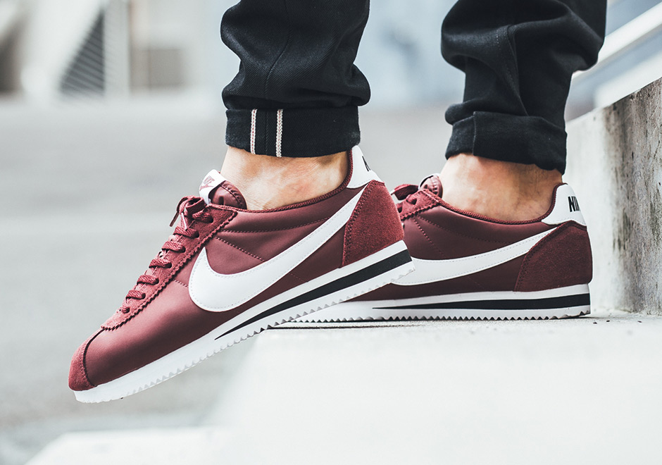 Nike Classic Cortez "Dark Team Red"