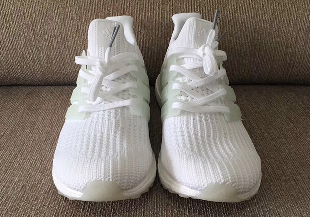 Adidas Ultra Boost 4.0 Glow In Dark 3