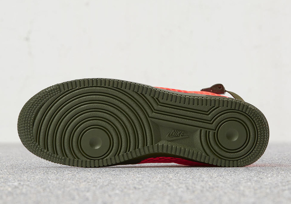 Nike Sf Air Force 1 Mid Mesh Olive Orange 02