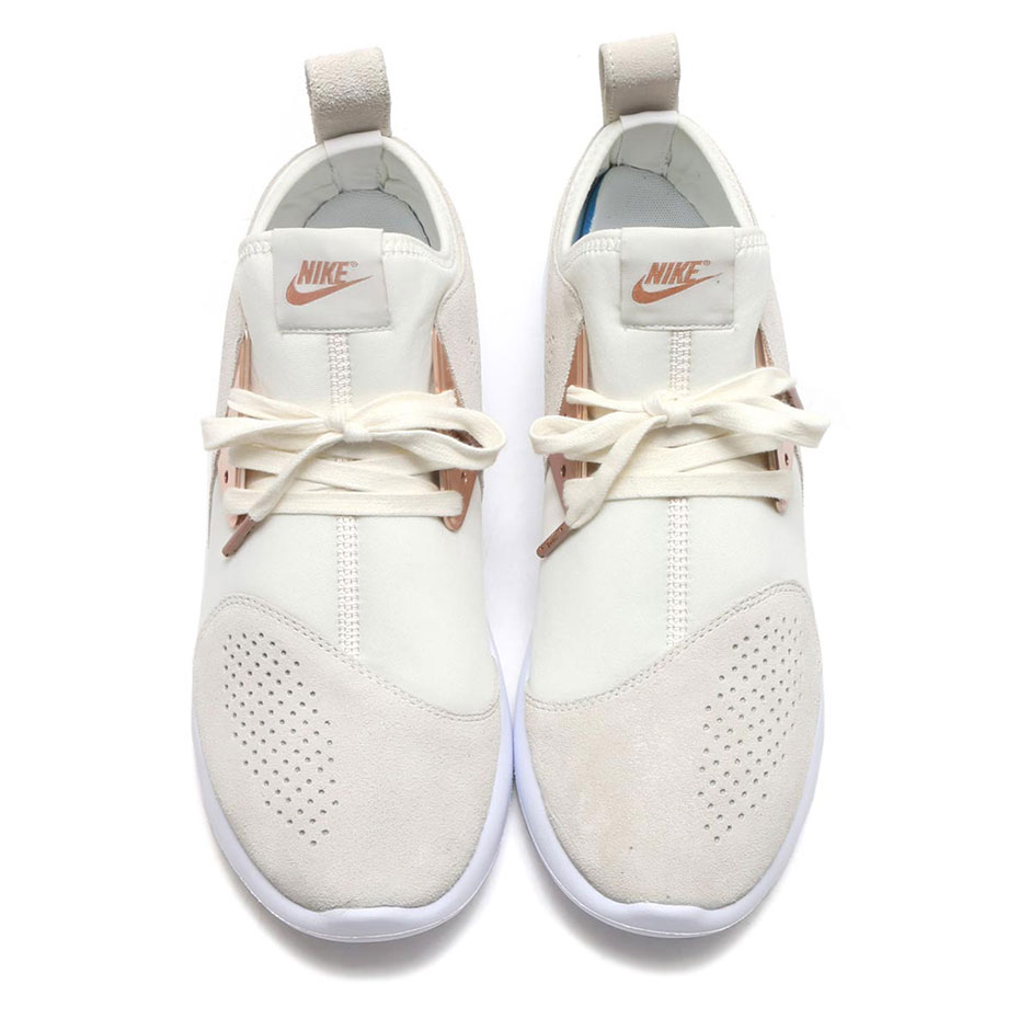 Nike Lunar Charge Premium Summit White Metallic Red Bronze 923281 100 4