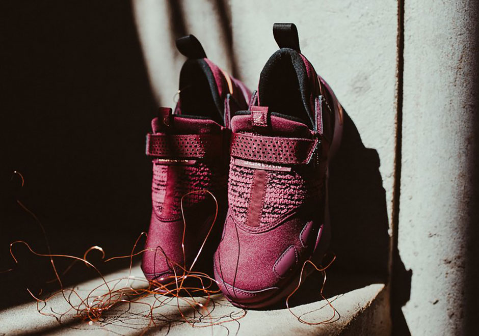 Air Jordan Trunner Lx Wmns Bordeaux 5