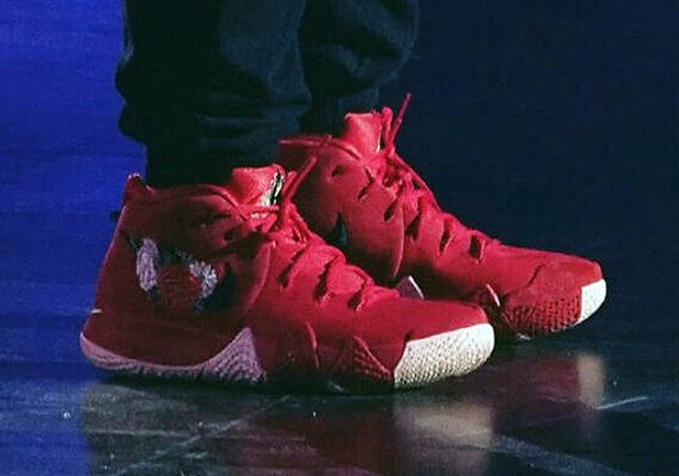 Nike Kyrie 4 Cny
