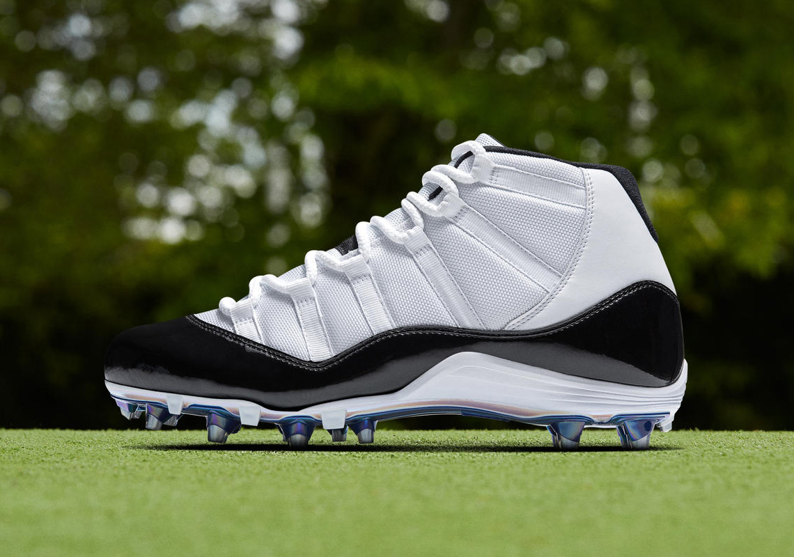 Air Jordan 11 "Concord" Cleats To Debut At NFL Playoffs