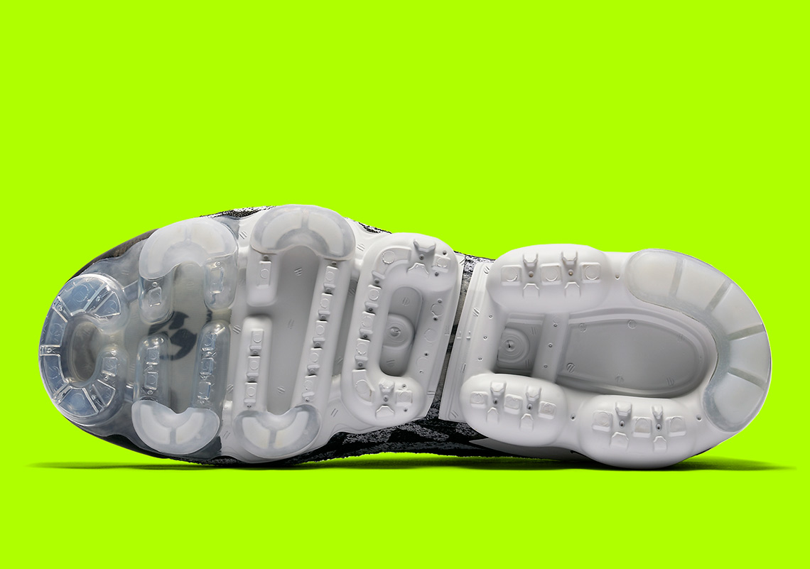 Acronym Nike Vapormax Moc Aq0996 001 Official Images 5