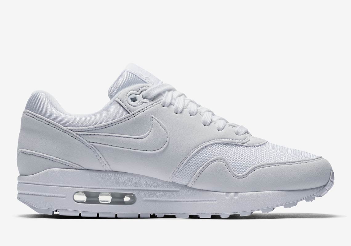 Air Max 1 Triple White 319986 108 2