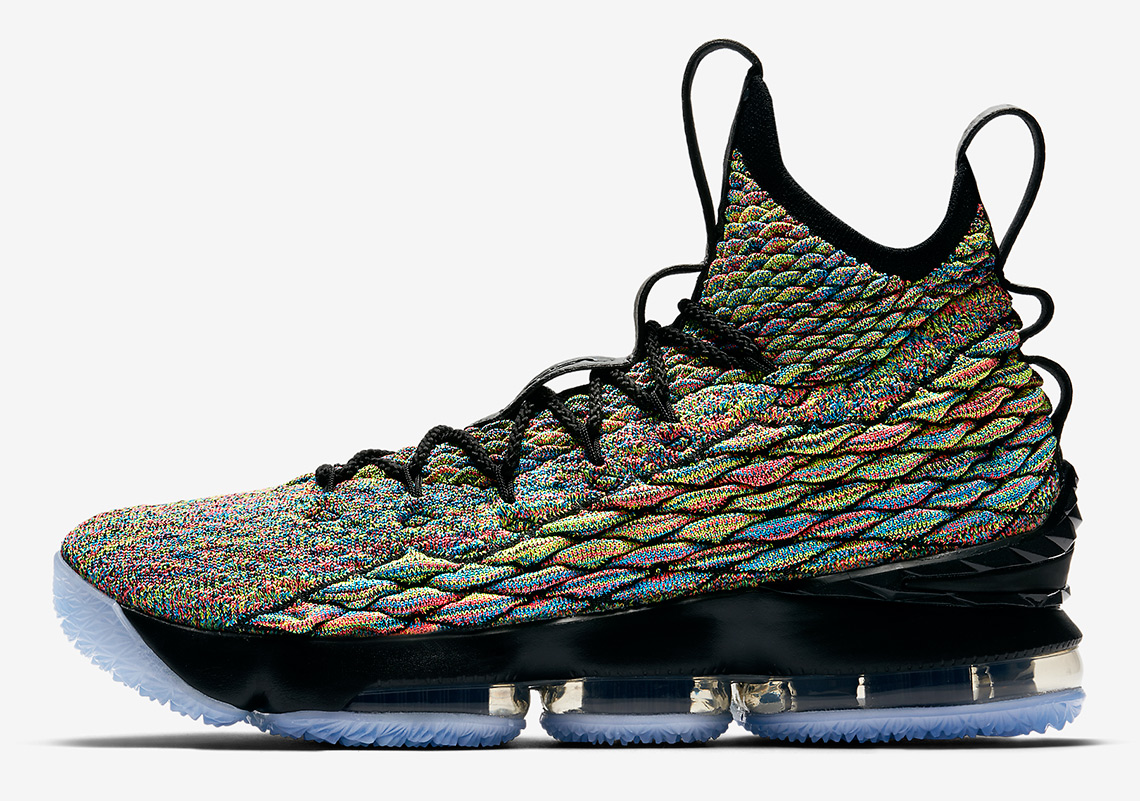 Nike Lebron 15 897648 901 1