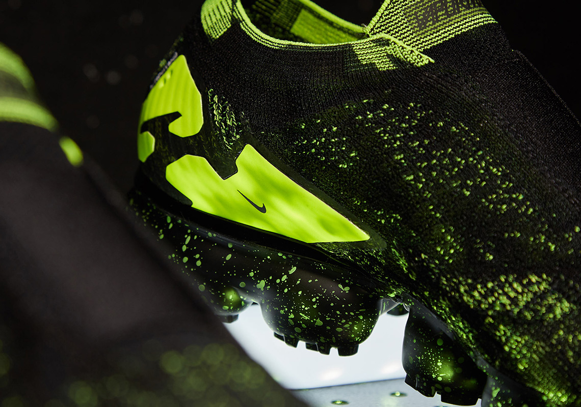 Where To Buy Nike Vapormax Acronym Aq0996 007 2