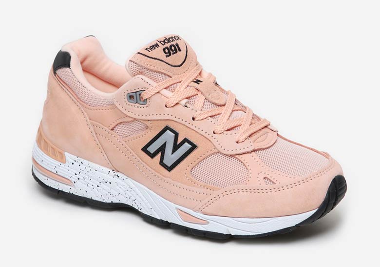 Naked New Balance 991 Pink 2