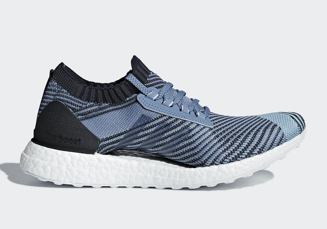 Aq0421 Adidas Parley