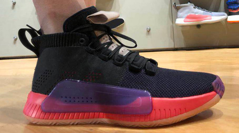 Adidas Dame 5 4