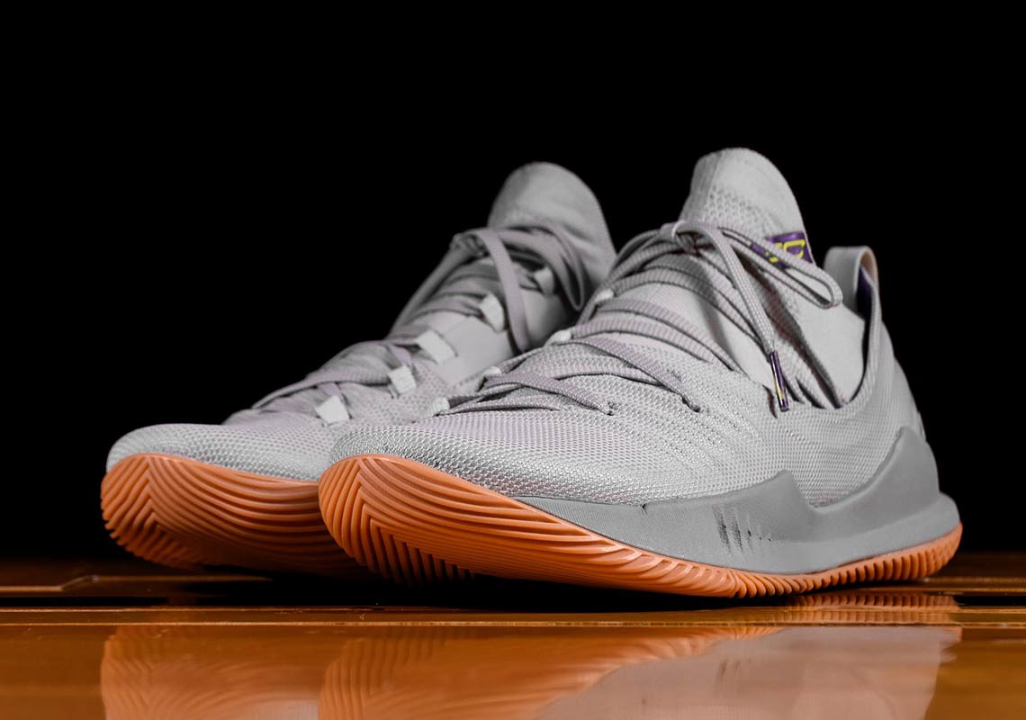 Ua Curry 5 Grey Gum 1