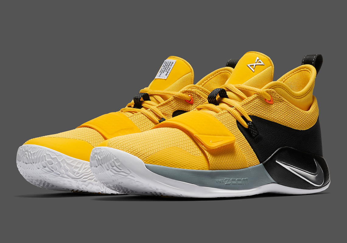 Nike PG 2.5 "Moon Exploration" Lands In August
