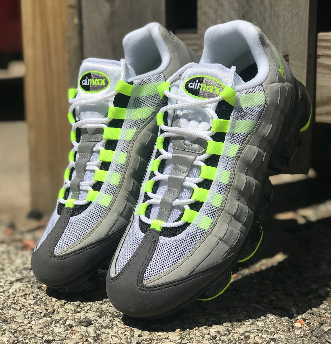 Nike Vapormax 95 Aj7292 001 Black Volt Medium Ash Dark Pewter Dust Granite 1