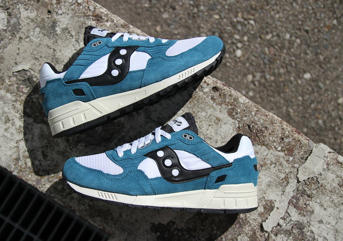 Saucony Releases A Shadow 5000 Vintage In "Send Help" Colors