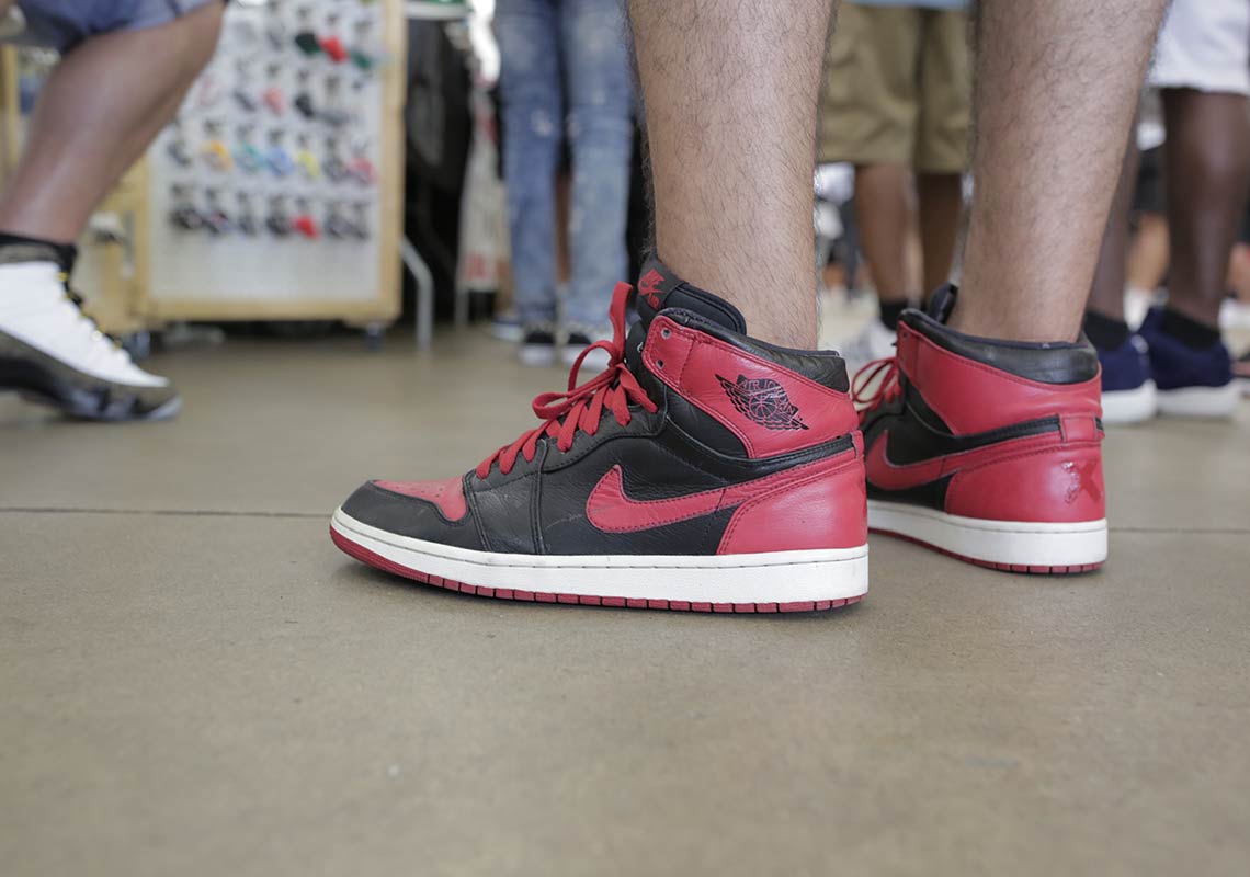 Sneaker Con Dallas On Foot 23