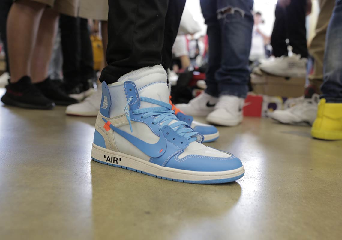 Sneaker Con Dallas On Foot 30