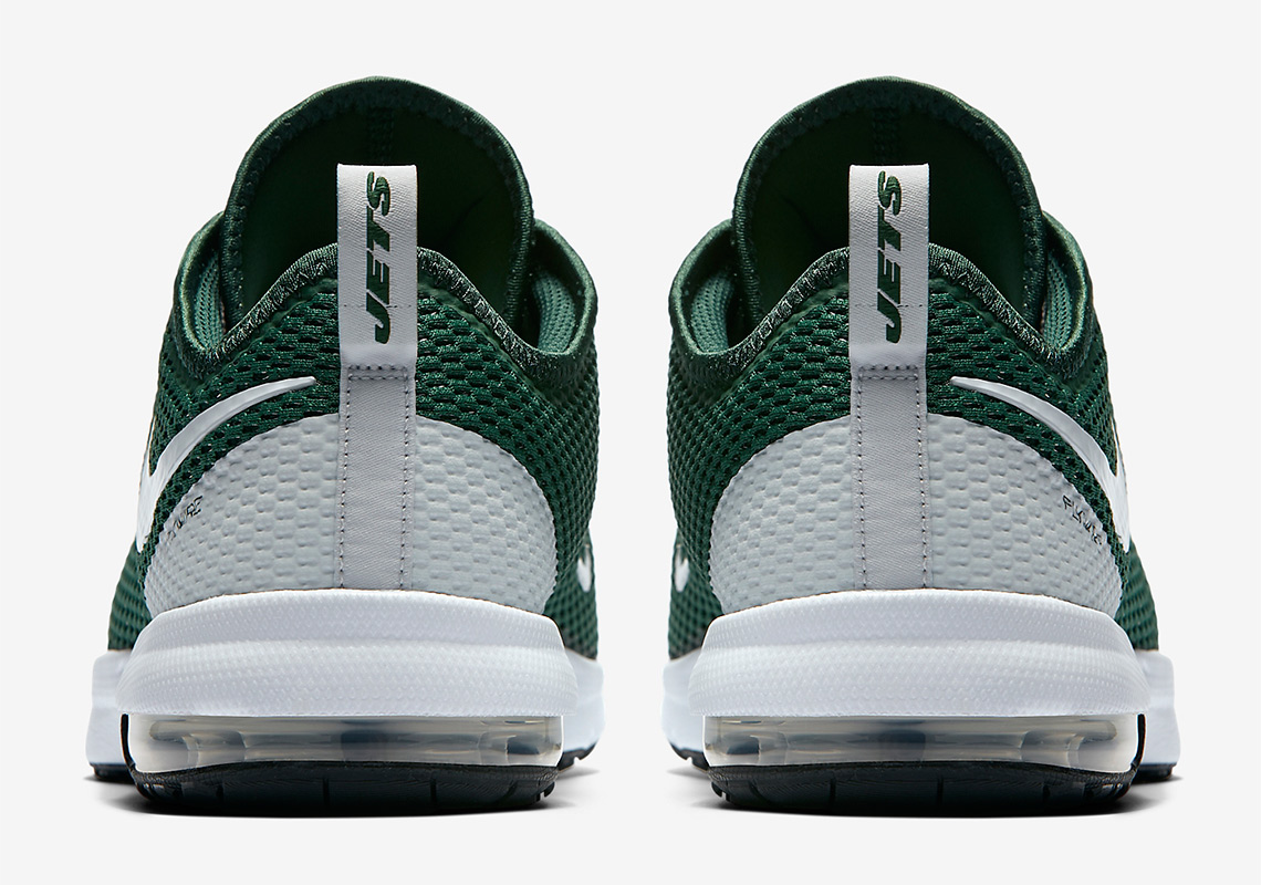 Nike Air Max Typha Jets 2