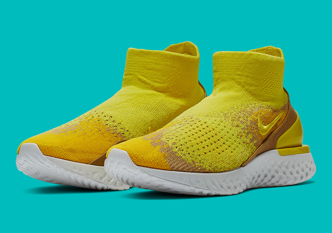 Detailed Look At The Nike Rise React Flyknit